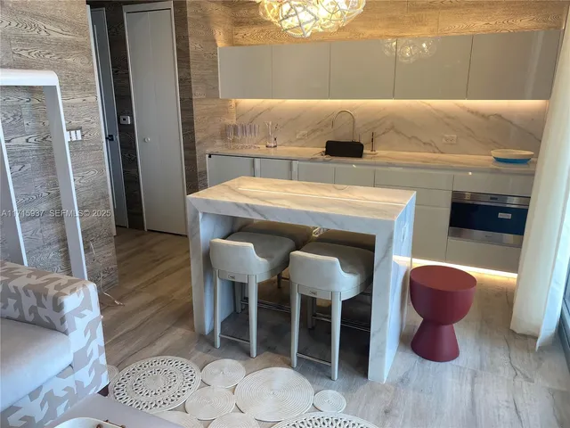 $3,990,000 | 17901 Collins Avenue, Unit BC 5, Sunny Isles Beach, FL 33160