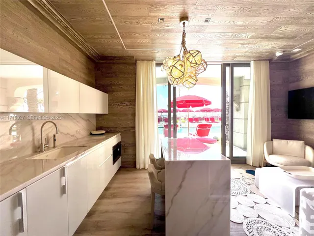 $3,990,000 | 17901 Collins Avenue, Unit BC 5, Sunny Isles Beach, FL 33160