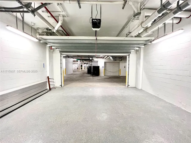 $3,990,000 | 17901 Collins Avenue, Unit BC 5, Sunny Isles Beach, FL 33160