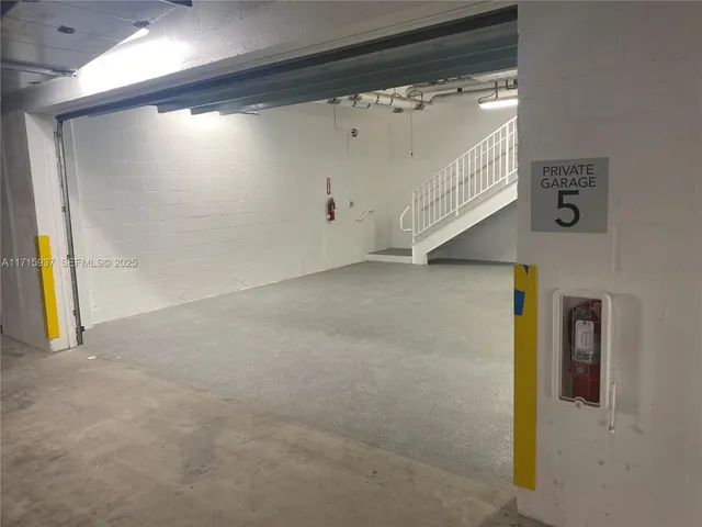 $3,990,000 | 17901 Collins Avenue, Unit BC 5, Sunny Isles Beach, FL 33160