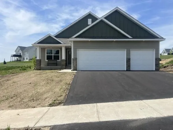 $514,620 | 27270 Pete's Hl Trail, Elko New Market, MN 55020