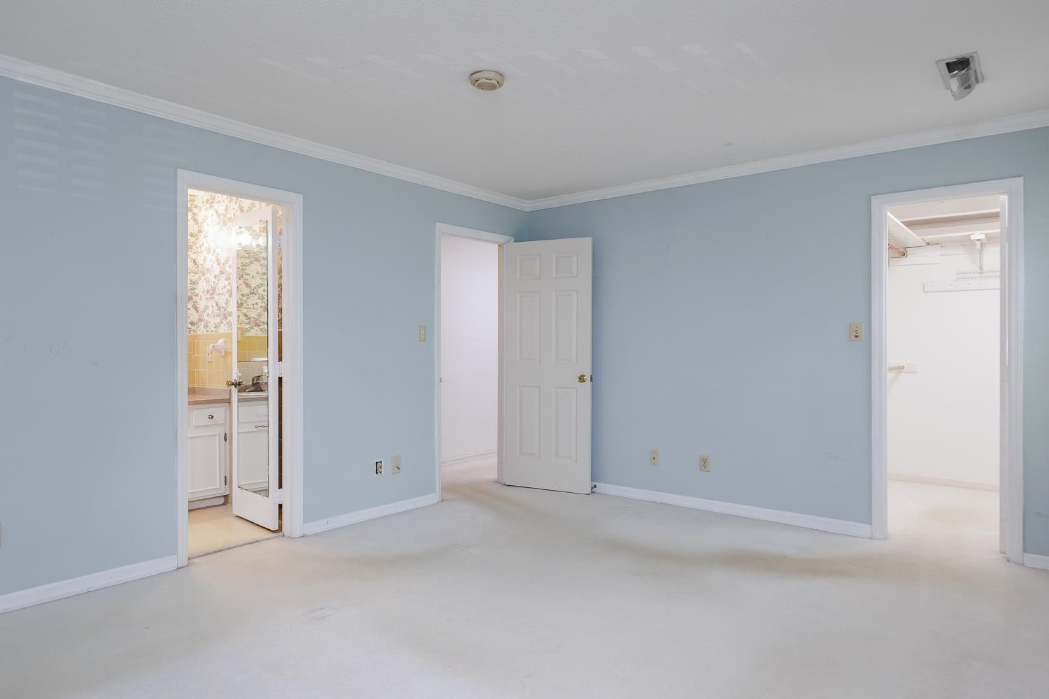2888 Wycliff Road Raleigh, NC 27607 - Photo 19 of 32 Photo 19