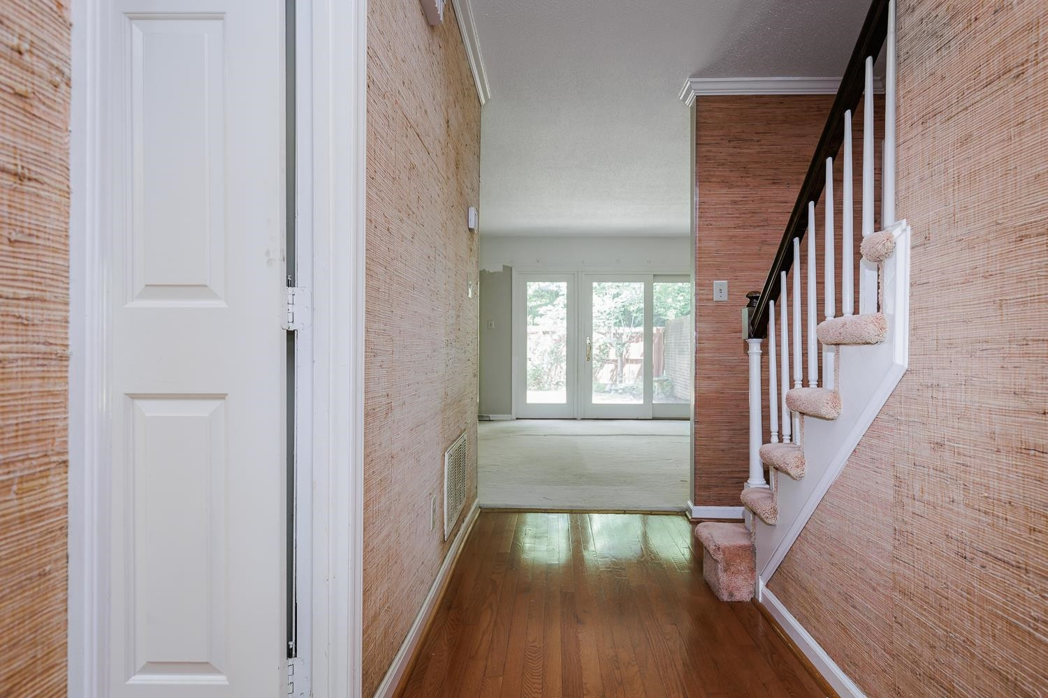 2888 Wycliff Road Raleigh, NC 27607 - Photo 6 of 32 Photo 6