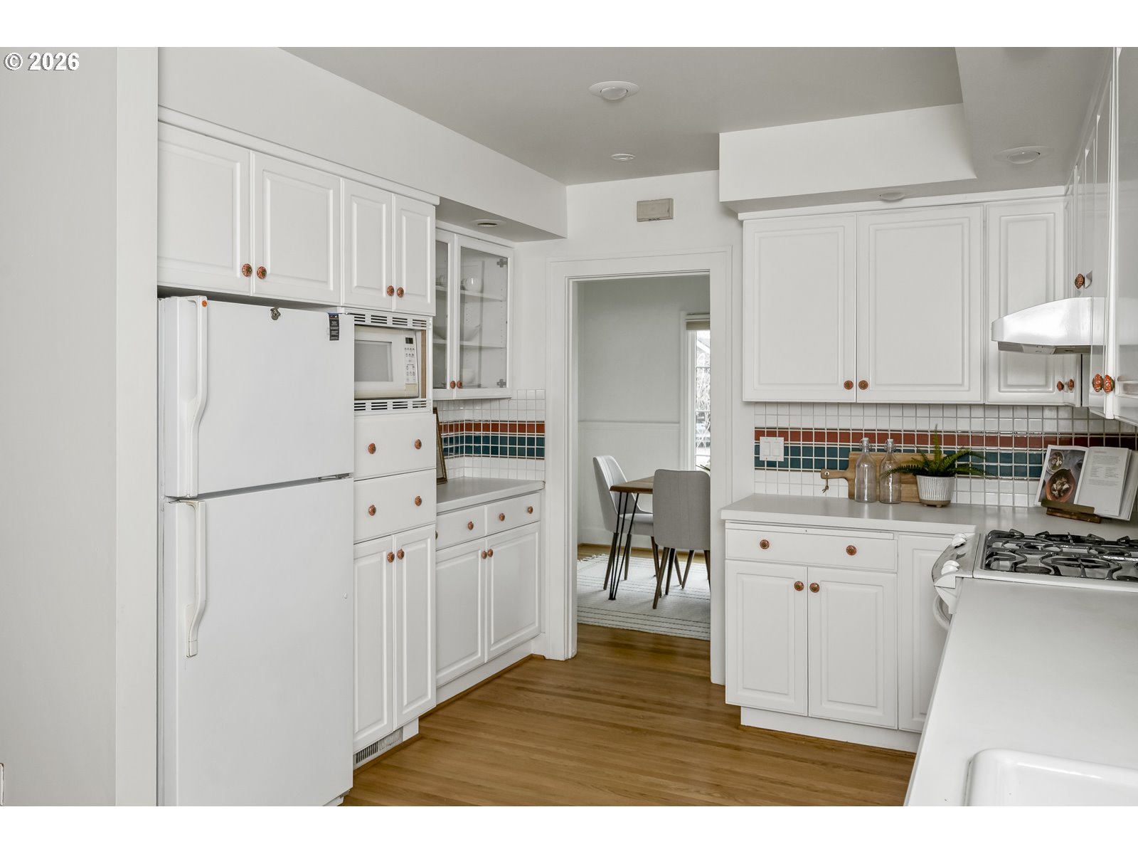 2826 Northeast 61st Avenue Portland, OR 97213 - Photo 16 of 48 Kitchen