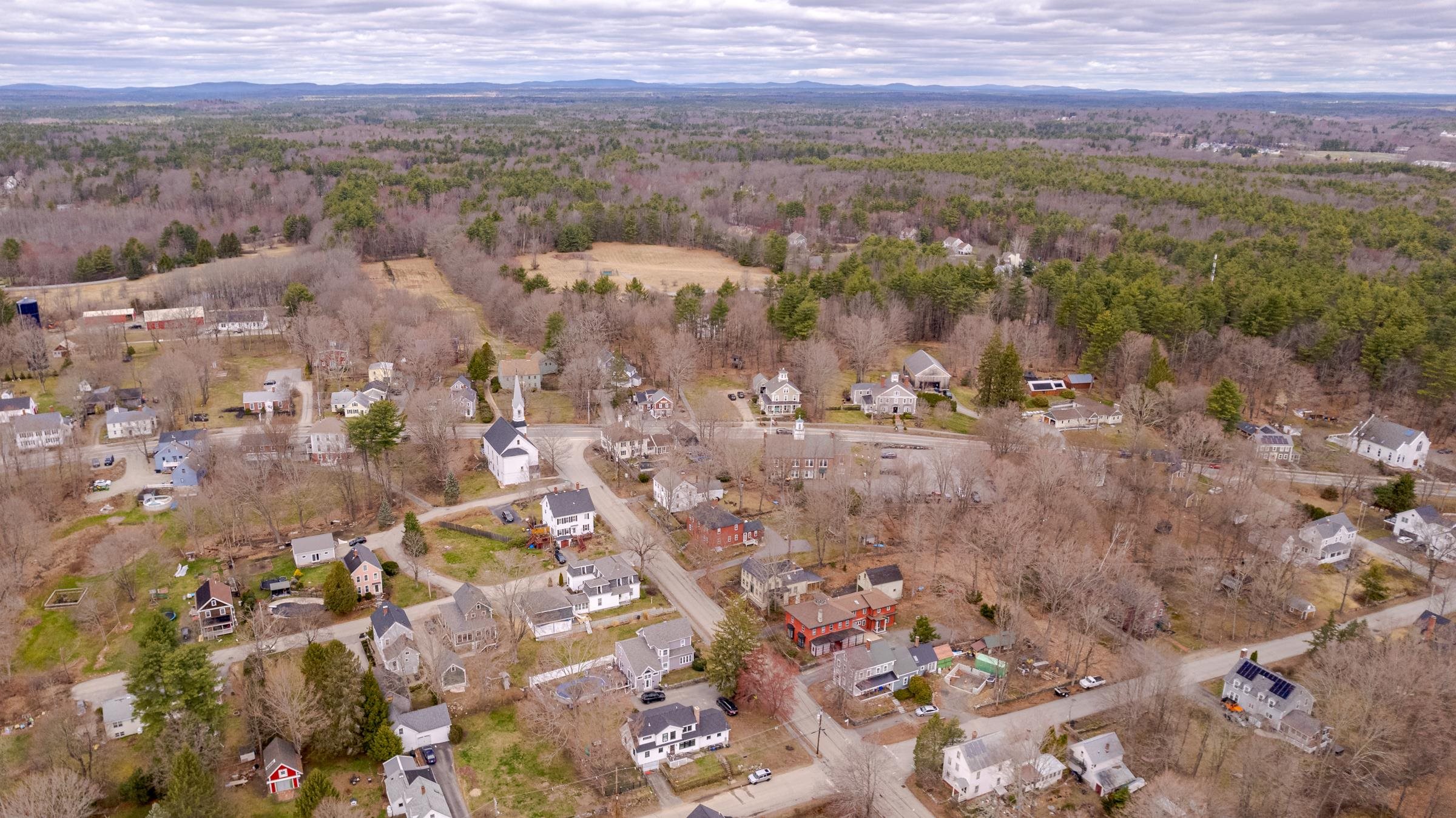 9 Swamscott Street Newfields, NH 03856 - Photo 14 of 47