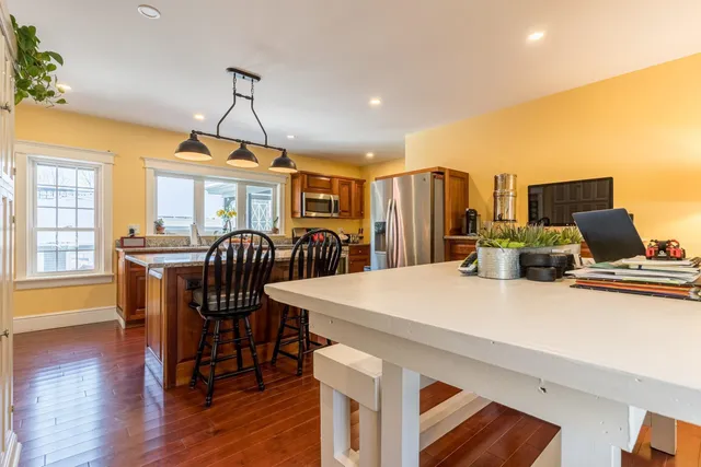 $895,000 | 9 Swamscott Street, Newfields, NH 03856