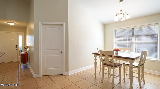 $1,750 | 18069 Canal Jct Drive, Gulfport, MS 39503