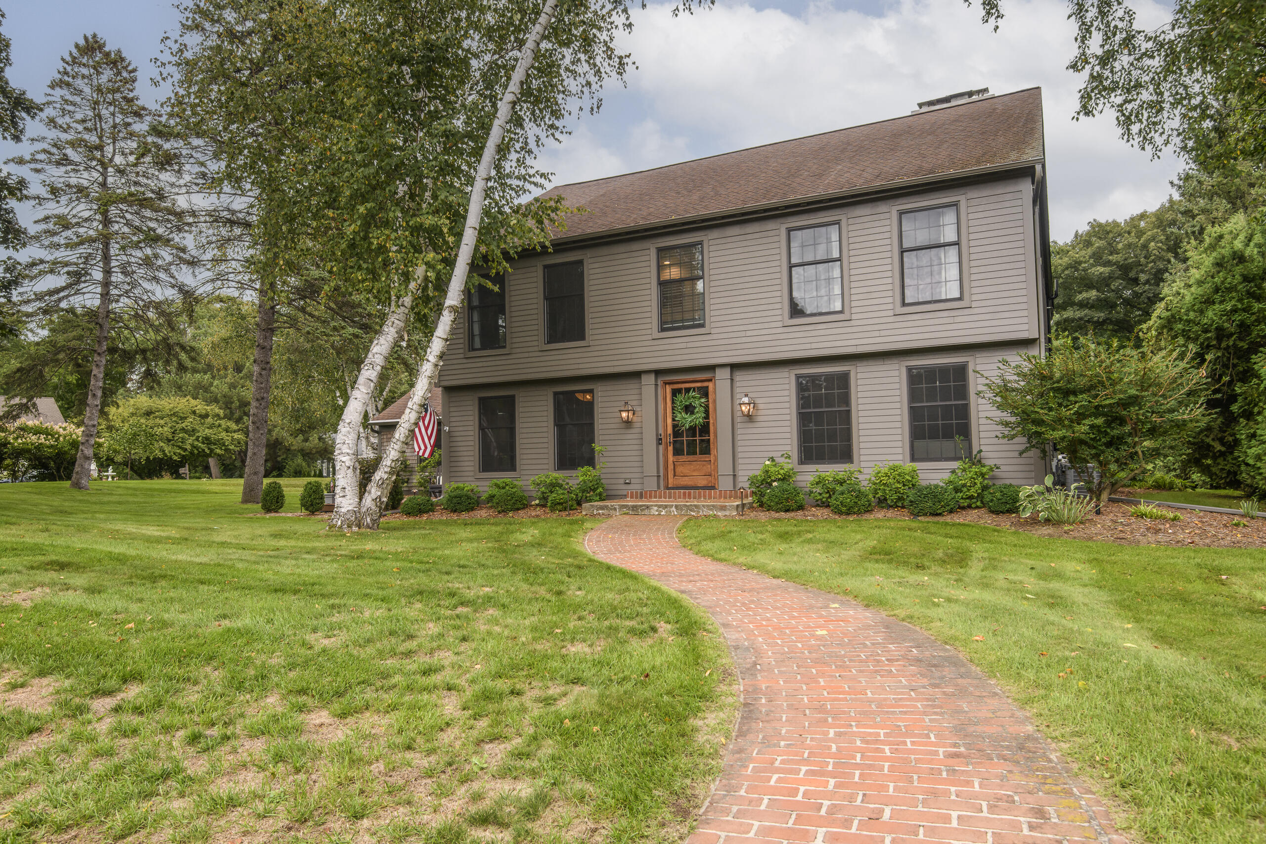 15025 Westover Road Elm Grove, WI 53122 - Photo 13 of 84 15025 Westover-1