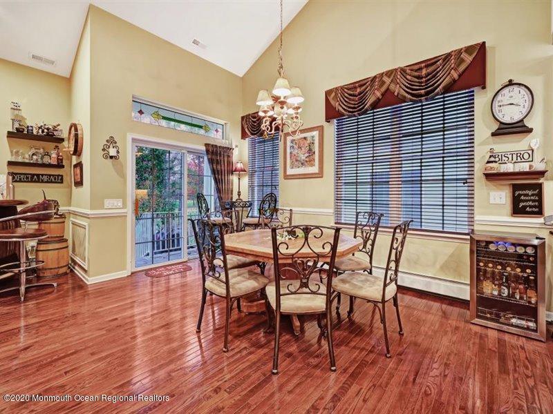 18 Sawgrass Street Jackson, NJ 08527 - Photo 11 of 41 14-Breakfast