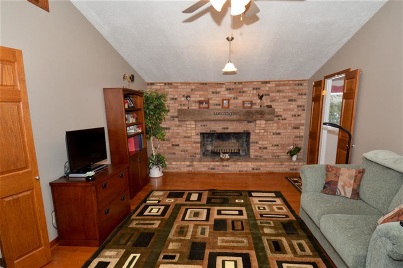 61360 Oak Road South Bend, IN 46614 - Photo 2 of 30 Gallery Image 2