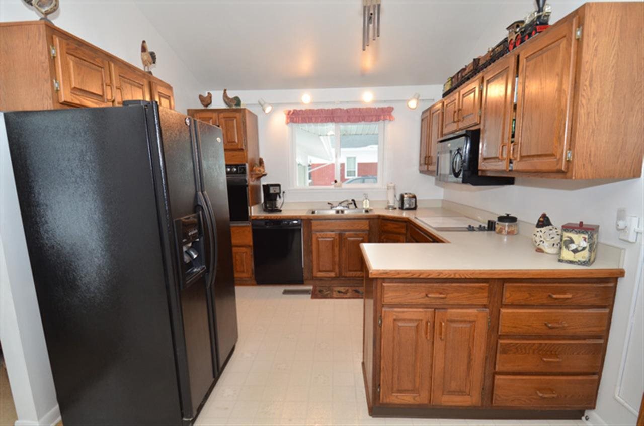 61360 Oak Road South Bend, IN 46614 - Photo 11 of 30 Gallery Image 11