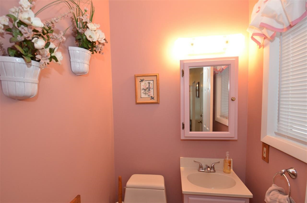 61360 Oak Road South Bend, IN 46614 - Photo 15 of 30 Gallery Image 15
