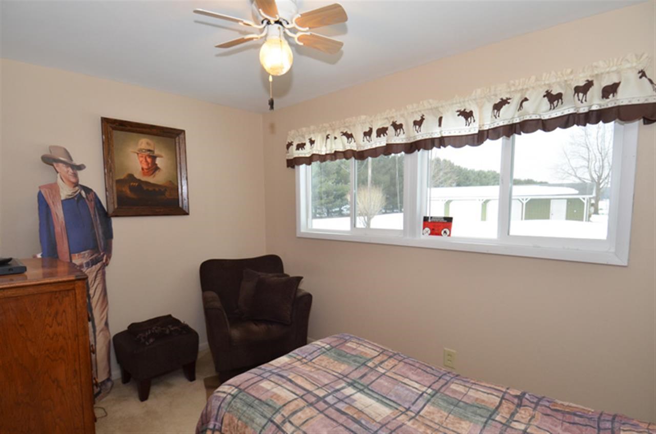 61360 Oak Road South Bend, IN 46614 - Photo 21 of 30 Gallery Image 21