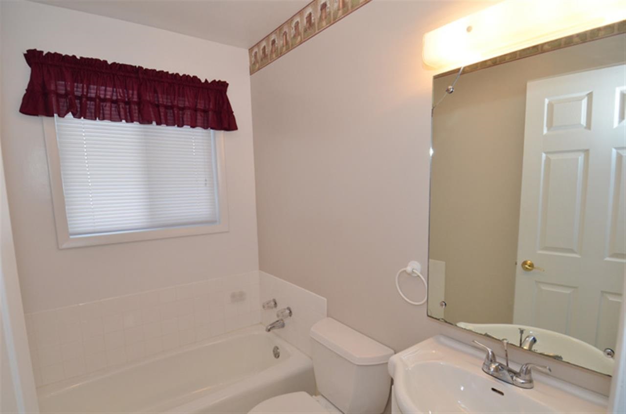 61360 Oak Road South Bend, IN 46614 - Photo 22 of 30 Gallery Image 22