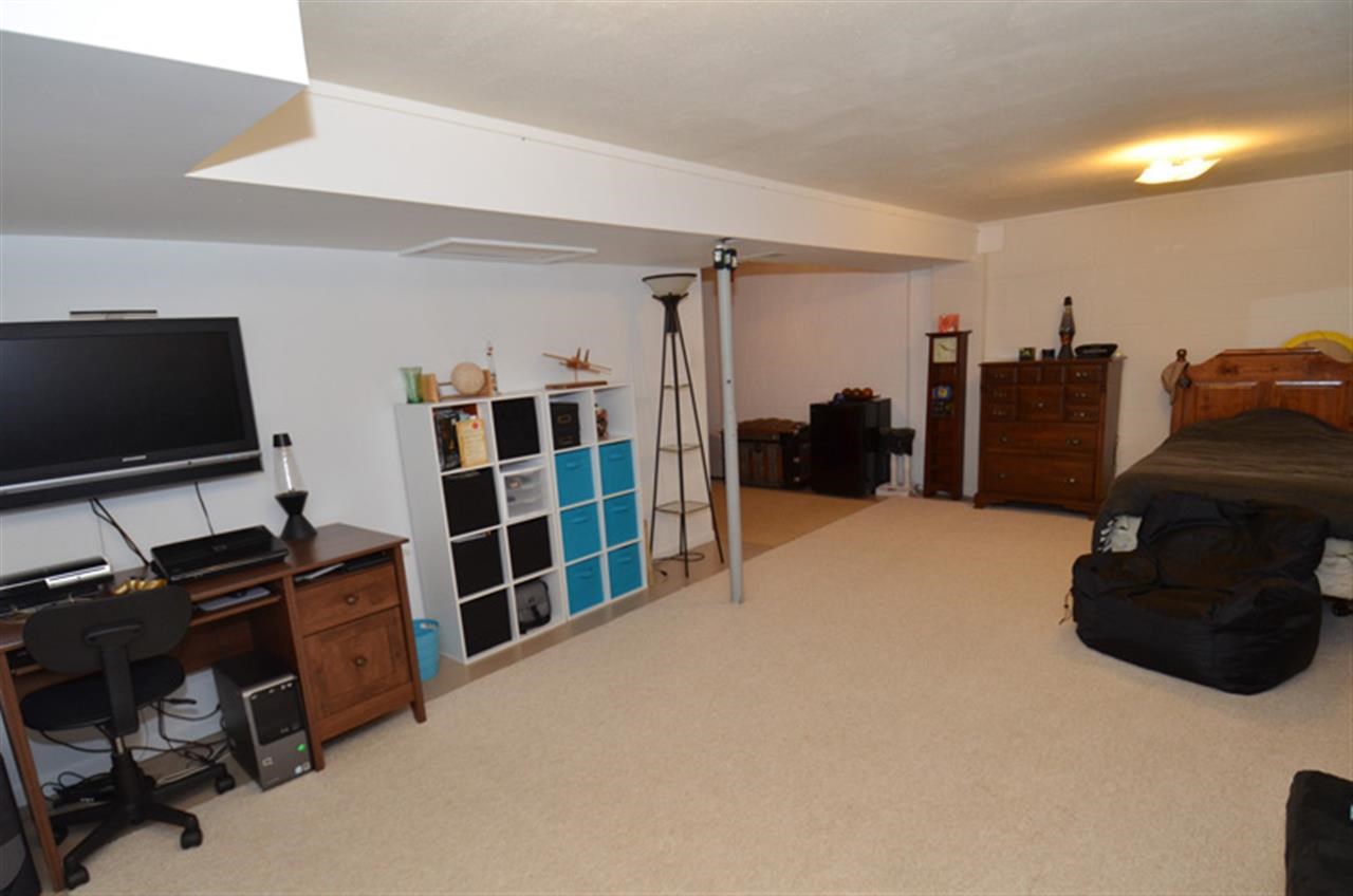 61360 Oak Road South Bend, IN 46614 - Photo 23 of 30 Gallery Image 23