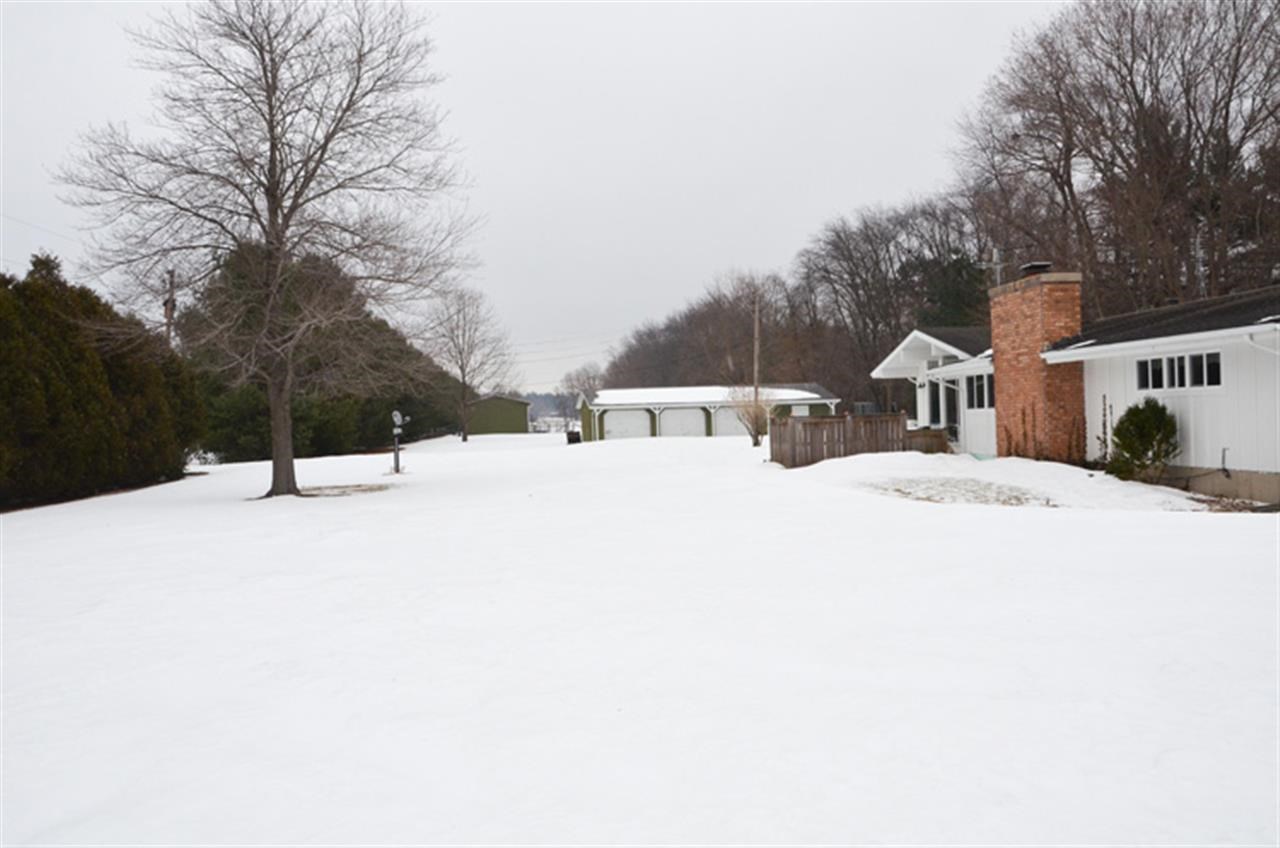 61360 Oak Road South Bend, IN 46614 - Photo 28 of 30 Gallery Image 28