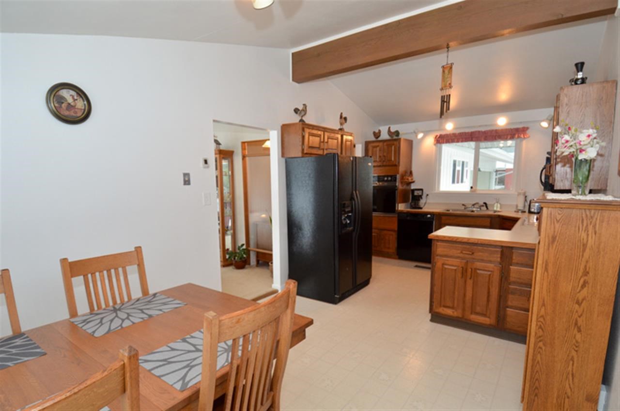 61360 Oak Road South Bend, IN 46614 - Photo 4 of 30 Gallery Image 4