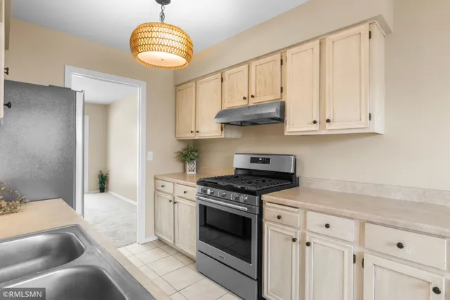 $199,900 | 8781 Ironwood Avenue South, Cottage Grove, MN 55016