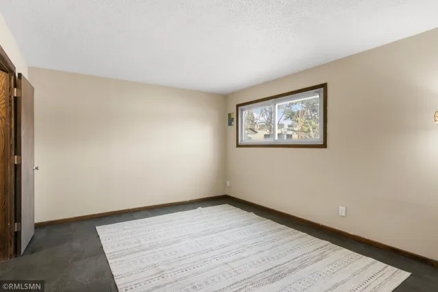 $199,900 | 8781 Ironwood Avenue South, Cottage Grove, MN 55016