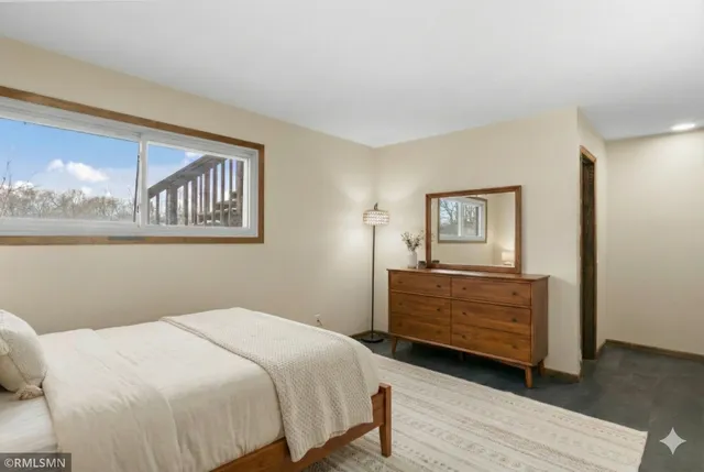 $199,900 | 8781 Ironwood Avenue South, Cottage Grove, MN 55016