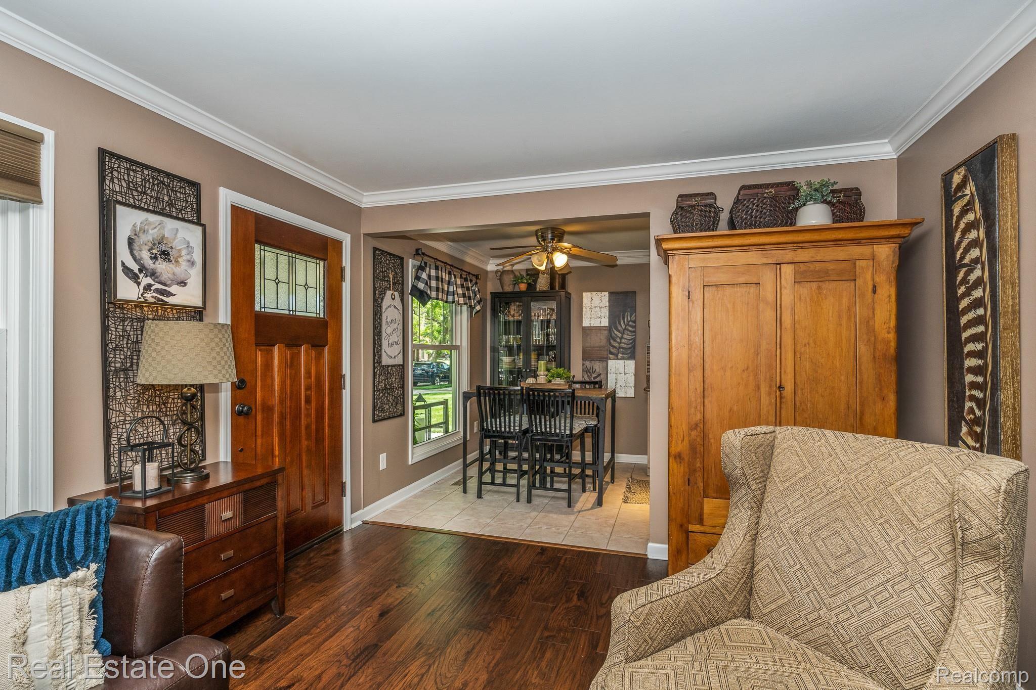 217 North Alice Avenue Rochester, MI 48307 - Photo 14 of 47 Alice MLS-W042.jpg