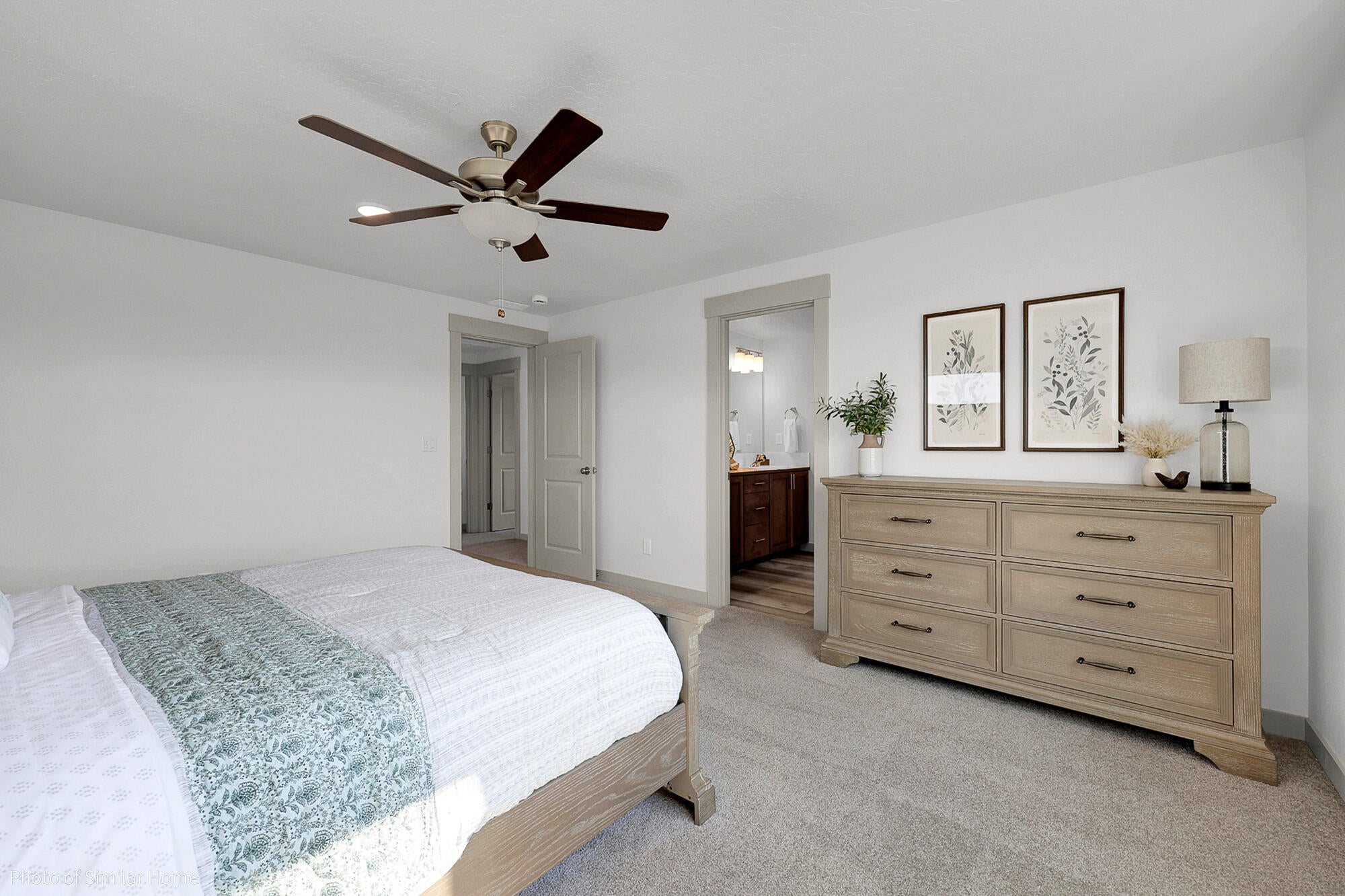 60169 Northeast Unity Pl Bend Bend, OR 97701 - Photo 5 of 6 Middleton CM - Main Bedroom 1.3