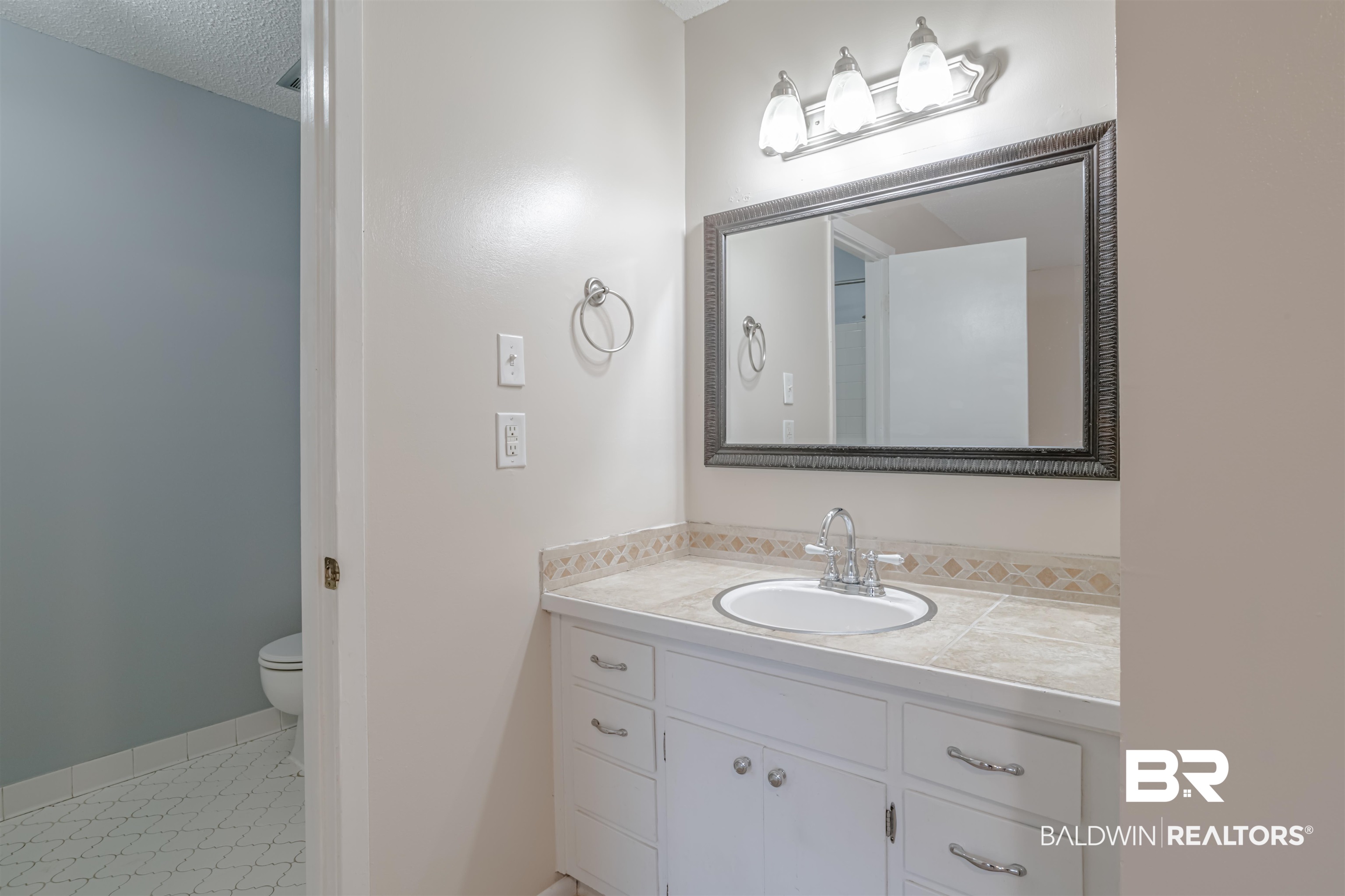 4017 Cottage Hill Road, Unit 30 Mobile, AL 36609 - Photo 21 of 27