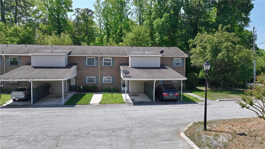 2214 Shadow Valley Road, Unit E High Point, NC 27265 - Photo 39 of 41