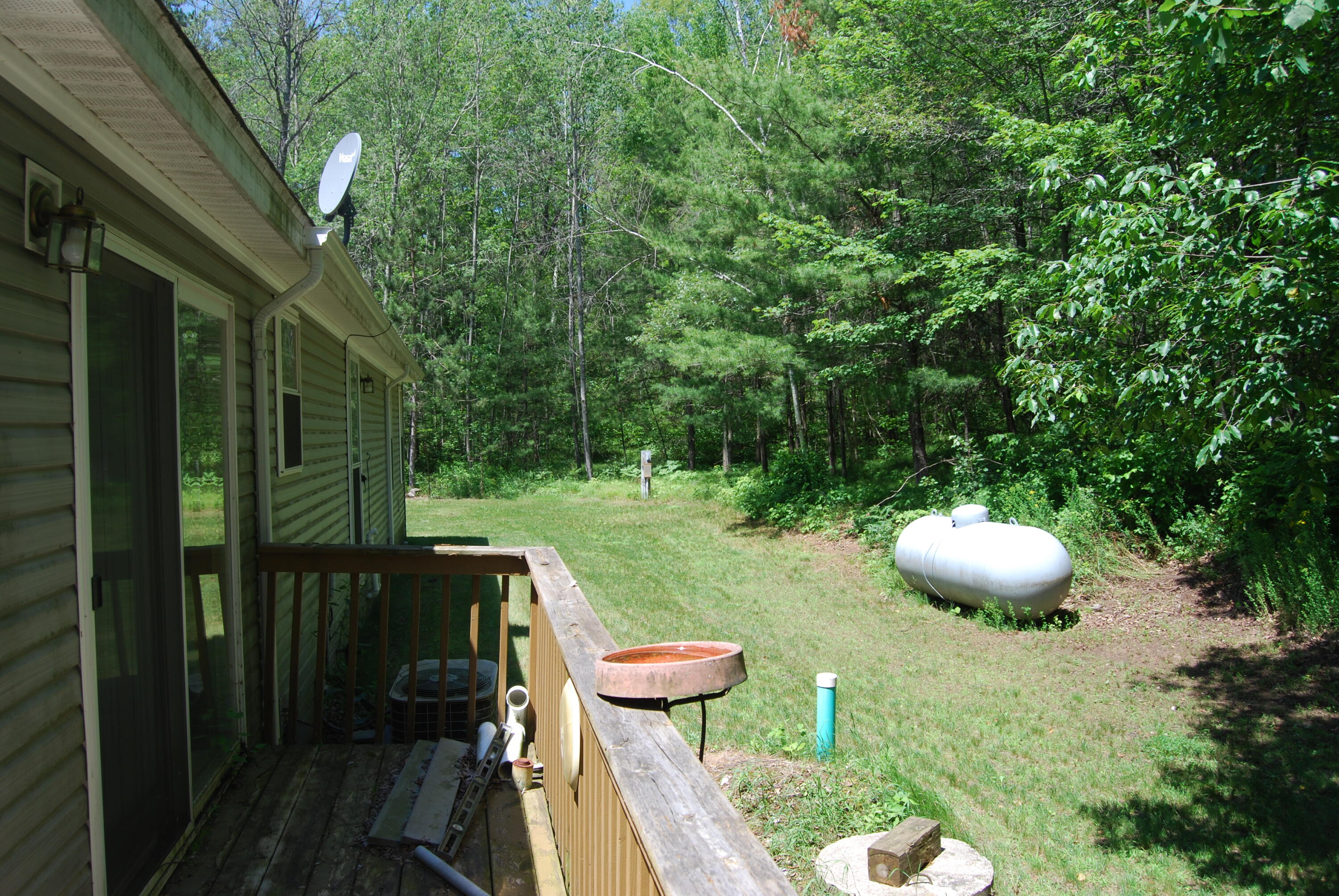 N11490 Nelson Road Athelstane, WI 54177 - Photo 35 of 39 Back view