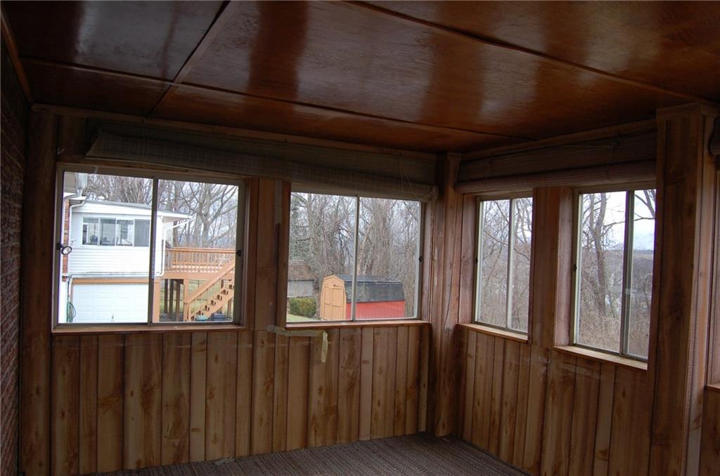 809 Lindsay Road Carnegie, PA 15106 - Photo 9 of 15 Gallery Image 9