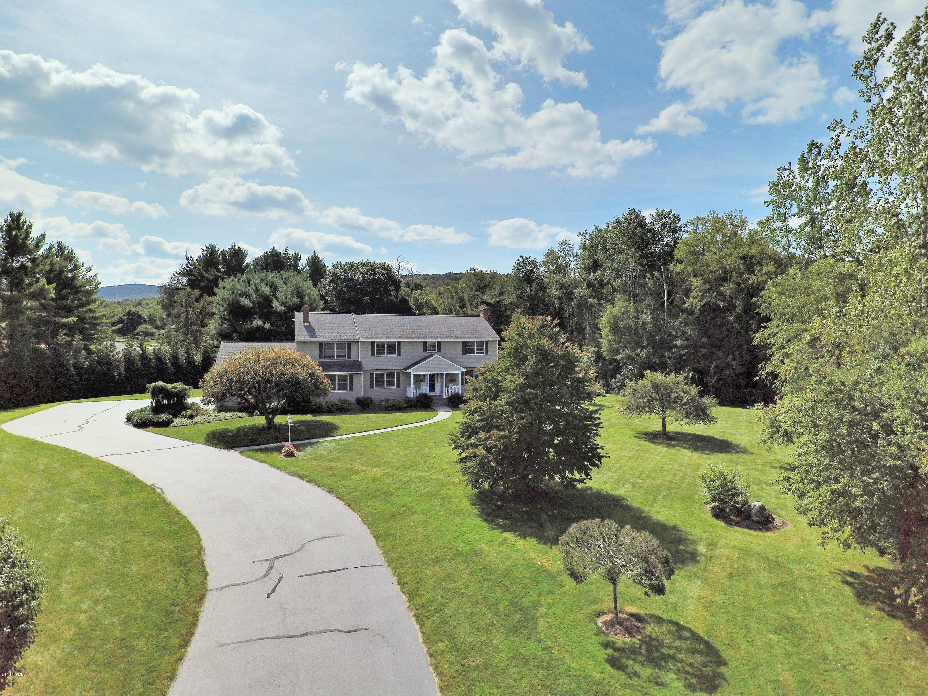 91 Stonehenge Road Pittsfield, MA 01201 - Photo 1 of 26 1