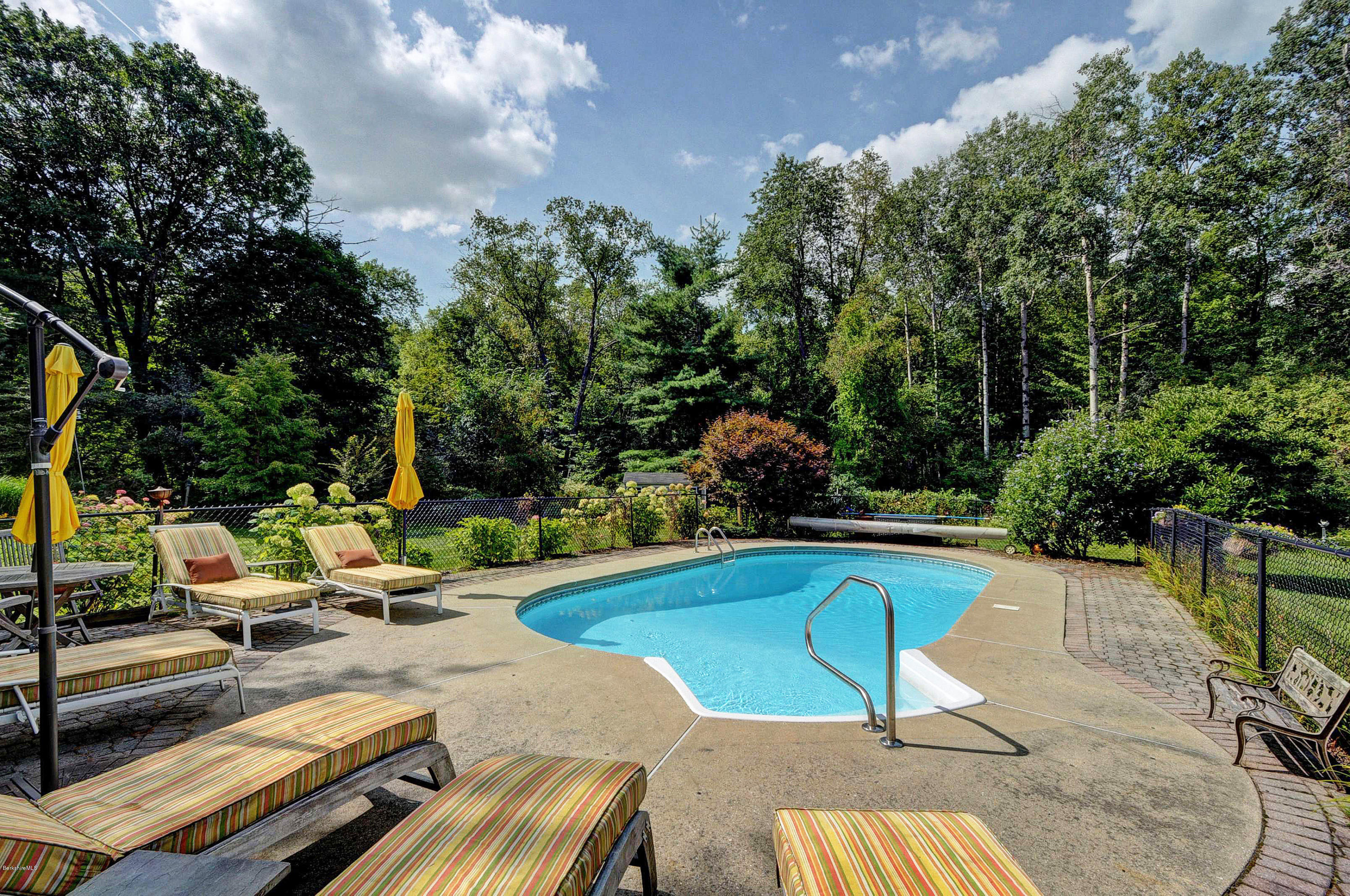91 Stonehenge Road Pittsfield, MA 01201 - Photo 3 of 26 9008 Pool