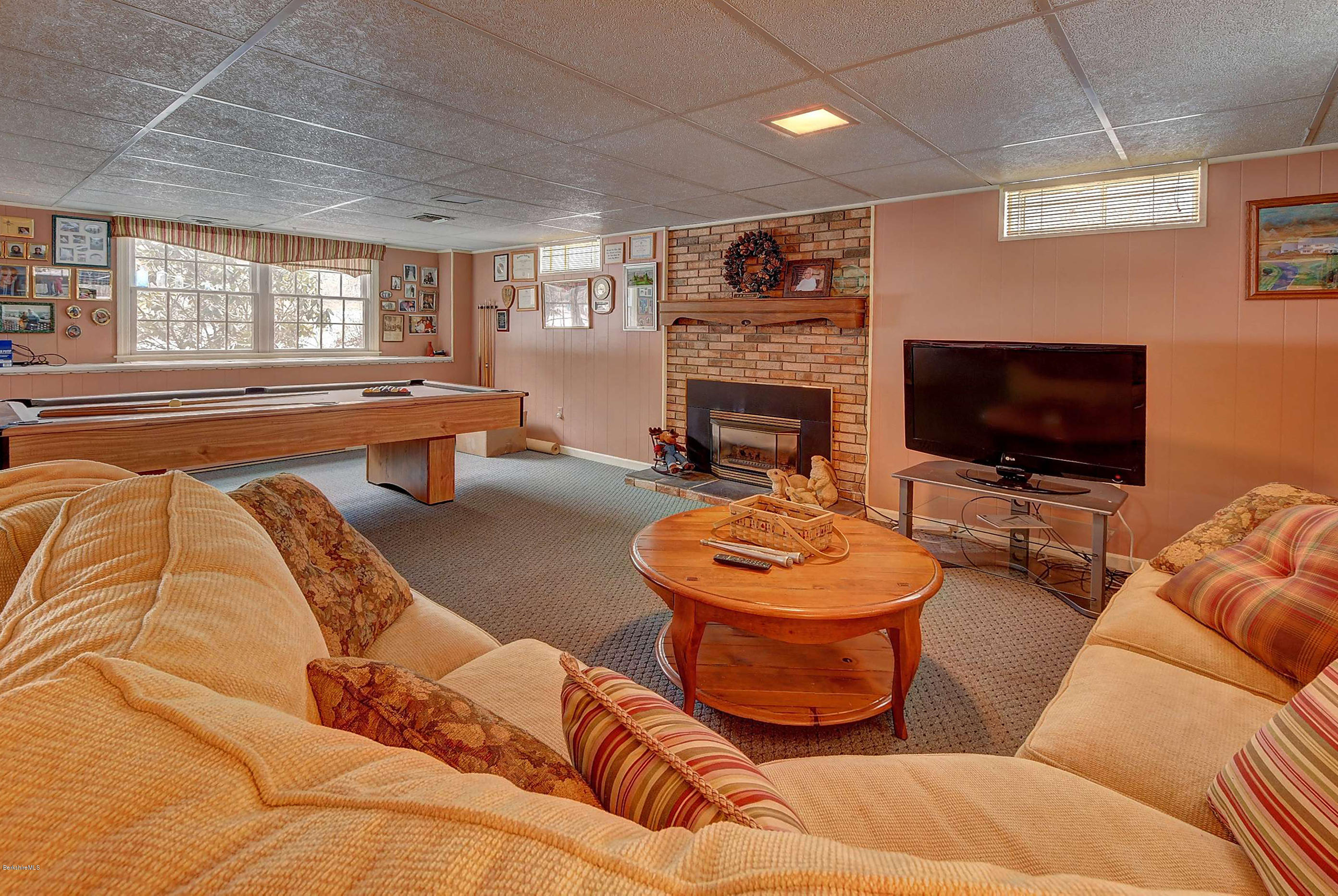 91 Stonehenge Road Pittsfield, MA 01201 - Photo 24 of 26 4021 Lower Level Rec Room
