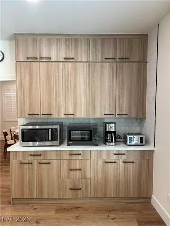 $8,000 | 605 Runbridge Street, Las Vegas, NV 89144