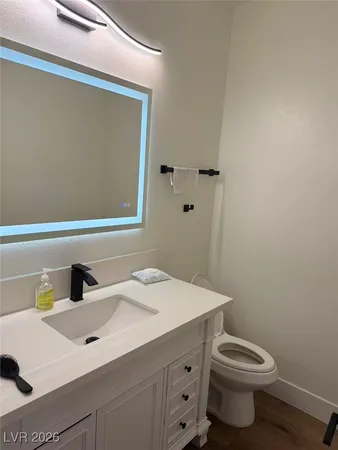 $8,000 | 605 Runbridge Street, Las Vegas, NV 89144