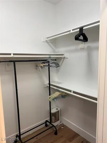 $8,000 | 605 Runbridge Street, Las Vegas, NV 89144