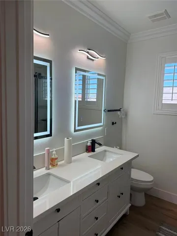 $8,000 | 605 Runbridge Street, Las Vegas, NV 89144