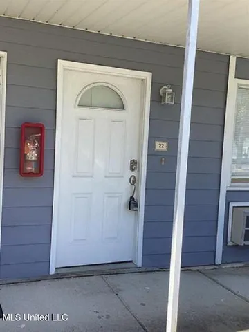 $118,000 | 1664 Beach Boulevard, Unit 22, Biloxi, MS 39531