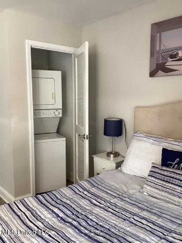 1664 Beach Boulevard, Unit 22 Biloxi, MS 39531 - Photo 2 of 8 3afe2c1f29bf4af3be905b32c221b72e