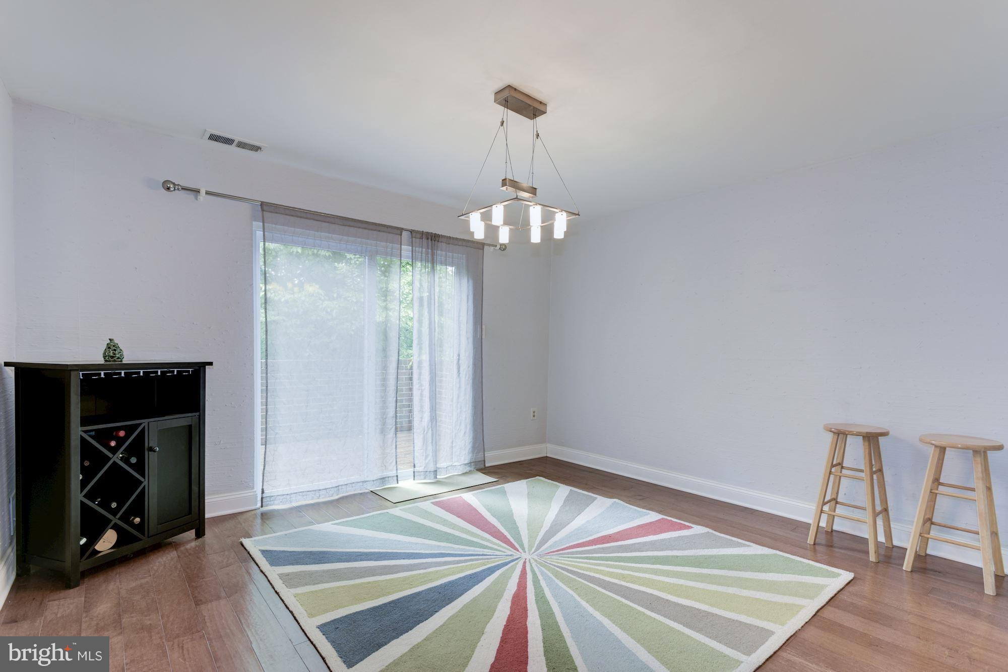 11704 Indian Ridge Road Reston, VA 20191 - Photo 6 of 30 Interior (General)