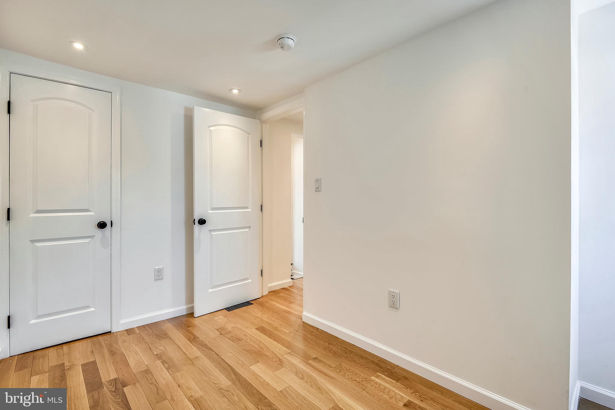 3422 Roland Avenue Baltimore, MD 21211 - Photo 21 of 34 Upper Level Bedroom