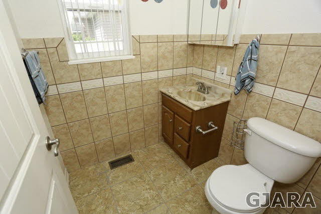 2929 F F 1/4 Road Grand Junction, CO 81504 - Photo 2 of 37 Gallery Image 2