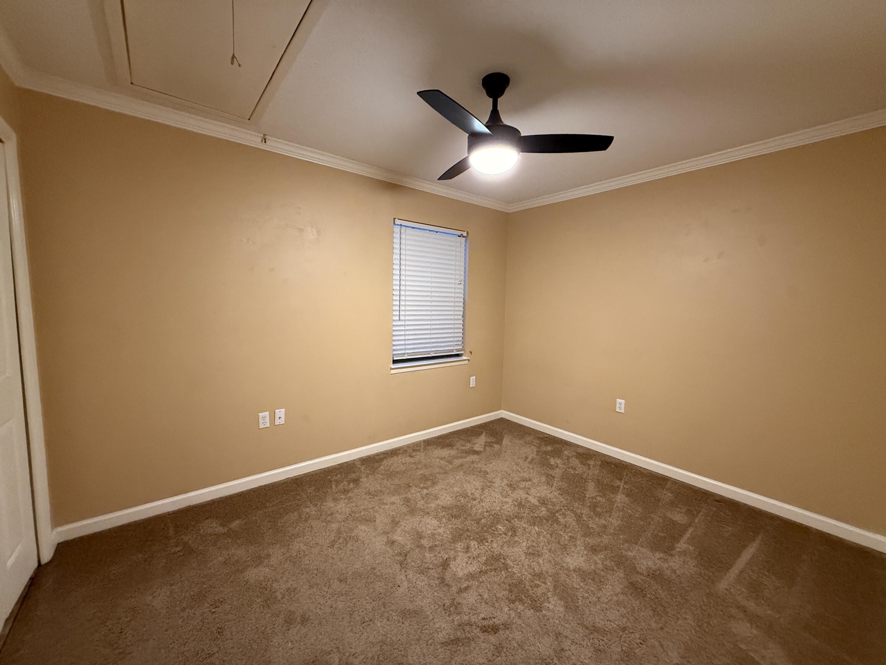 1054 9th Street Shalimar, FL 32579 - Photo 20 of 45 a view of an empty room