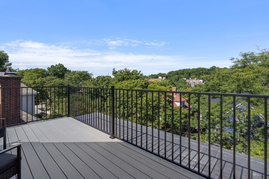 89 University Road Brookline, MA 02445 - Photo 37 of 40