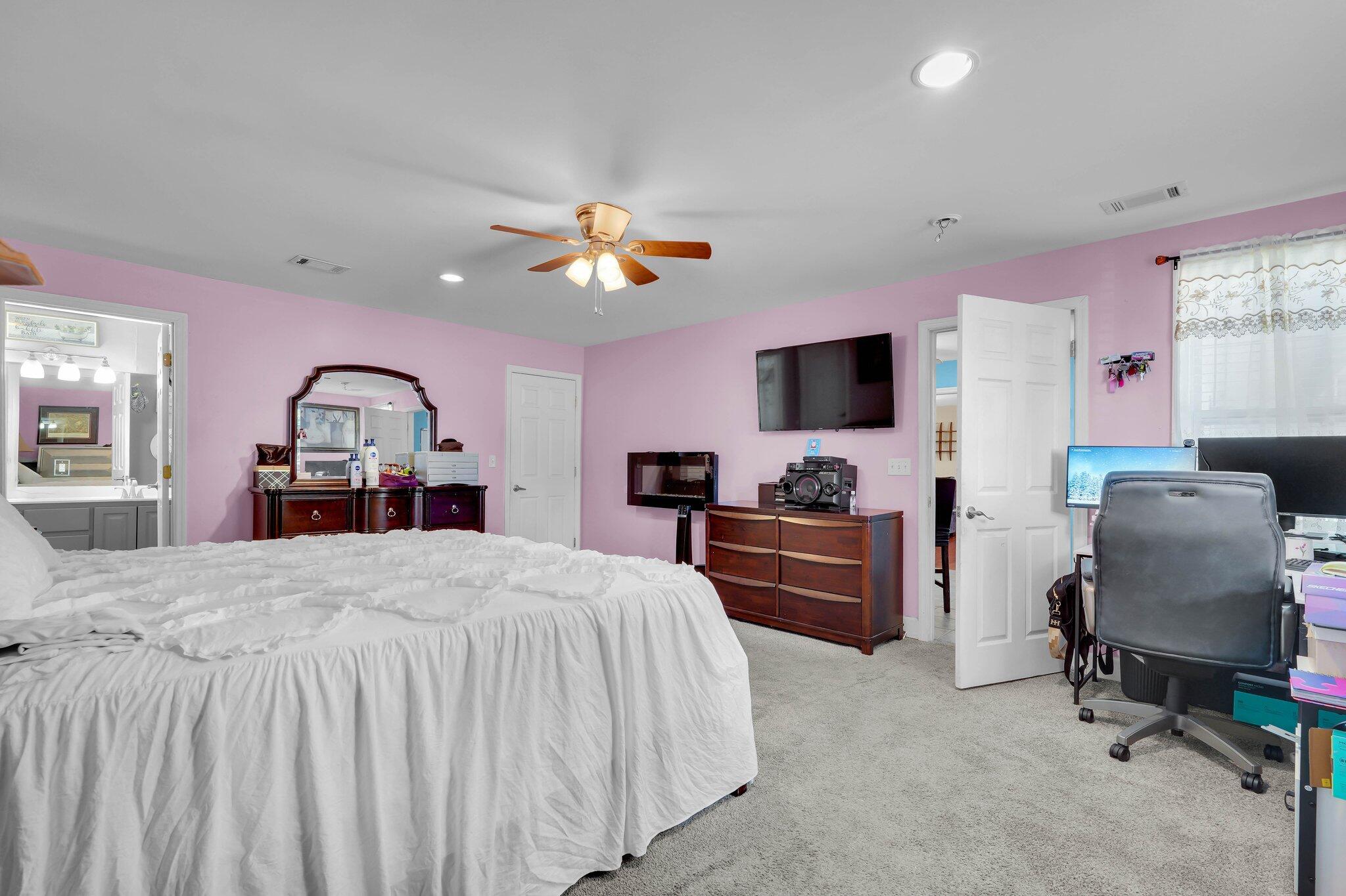 363 Riley Street Yemassee, SC 29945 - Photo 19 of 70 19-web-or-mls-DSC04822