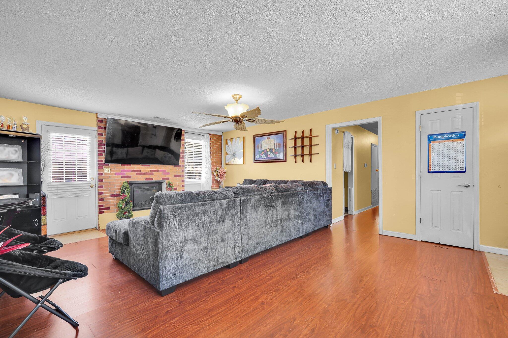 363 Riley Street Yemassee, SC 29945 - Photo 25 of 70 25-web-or-mls-DSC04633