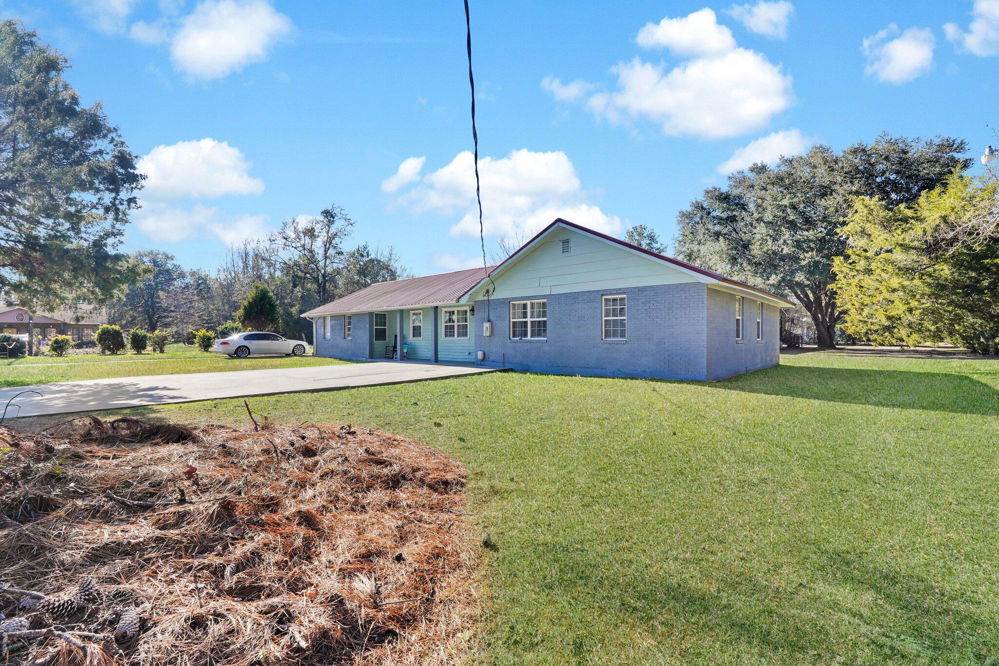363 Riley Street Yemassee, SC 29945 - Photo 6 of 70 6-web-or-mls-DSC04757a