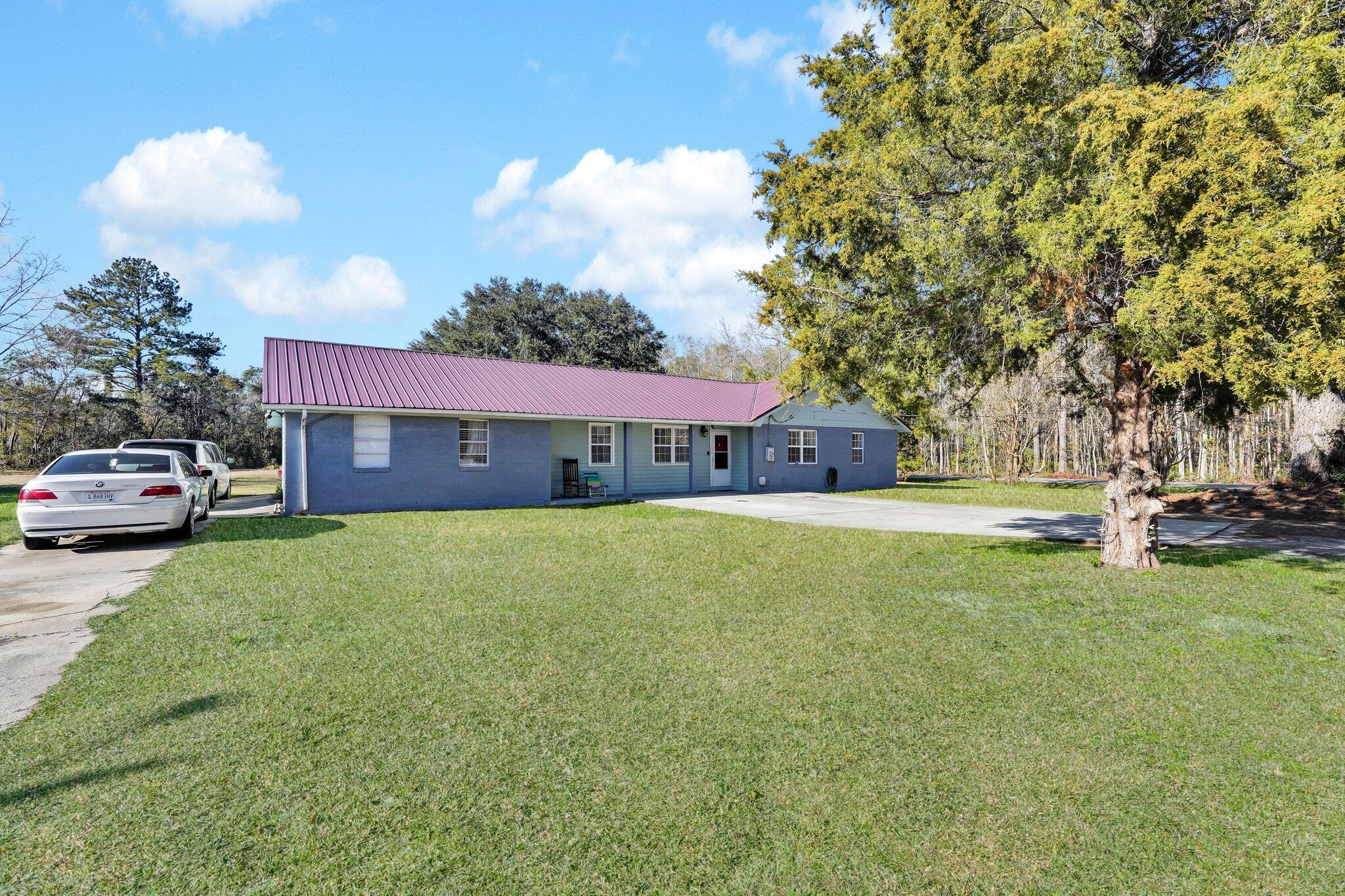 363 Riley Street Yemassee, SC 29945 - Photo 10 of 70 10-web-or-mls-DSC04777a