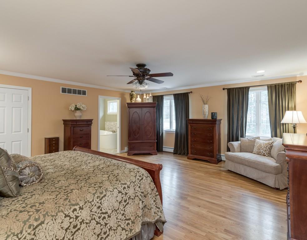 7 Crestview Road Bedford, MA 01730 - Photo 22 of 33 Gallery Image 22