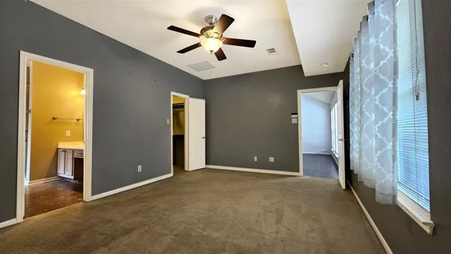 $2,400 | 1805 Oak Hollow Drive West, Pearland, TX 77581